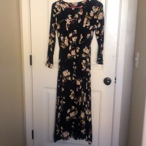 3/4 maxi sleeve floral dress